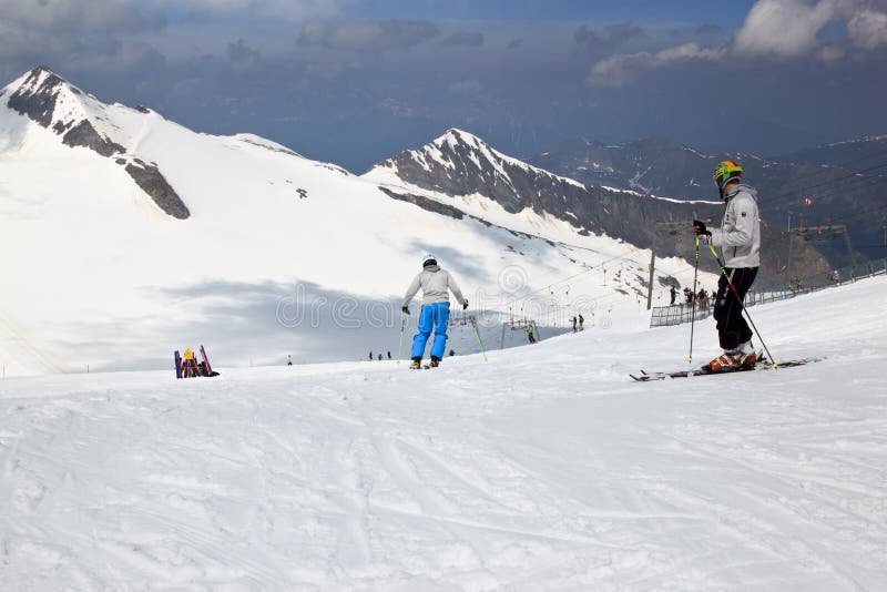 Summer Skiing Over the Hintertux Glacier, Austria Editorial Stock Image ...