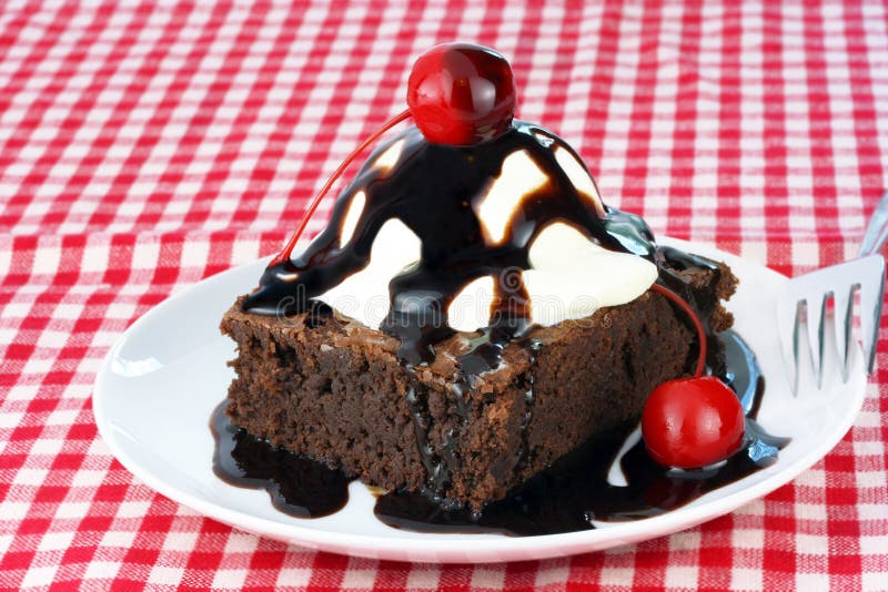 sundae льда пирожня cream стоковая фотография sundae льда пирожня cream стоковая фотография
