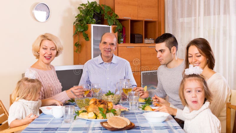 Sunday dinner of family stock image. Image of fruit, family - 85195567