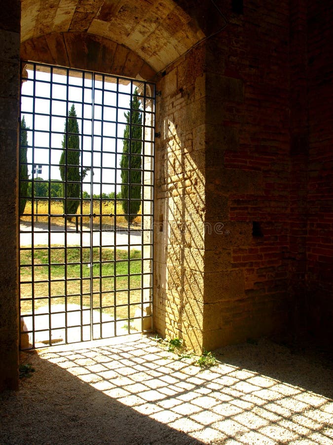 Sunlight through the gate