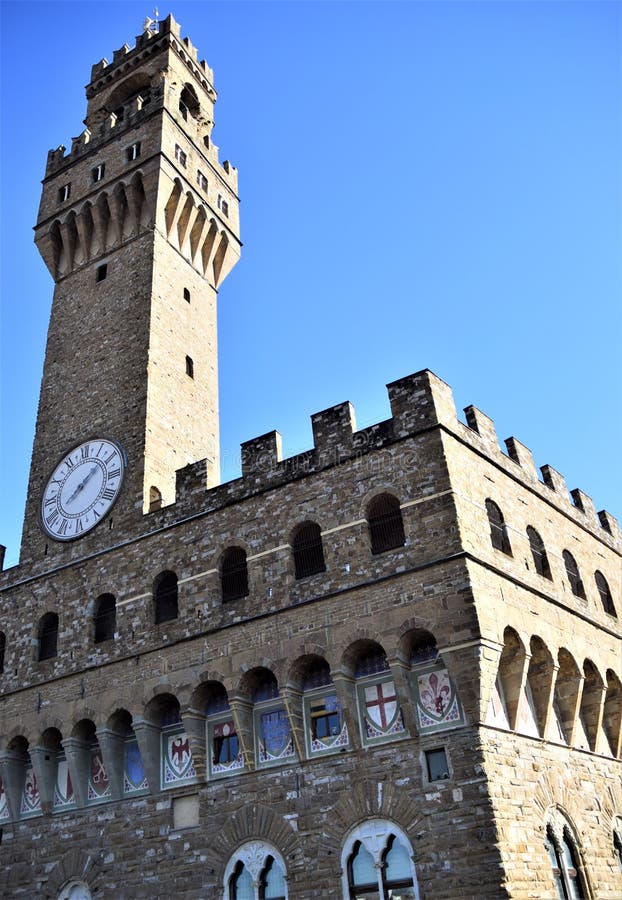 Sunlit wall and tower of Palazzo Vecchio, photographed from the terrace of the Uffizi museum in Florence. royalty free stock photography Sunlit wall and tower of Palazzo Vecchio, photographed from the terrace of the Uffizi museum in Florence. royalty free stock photography