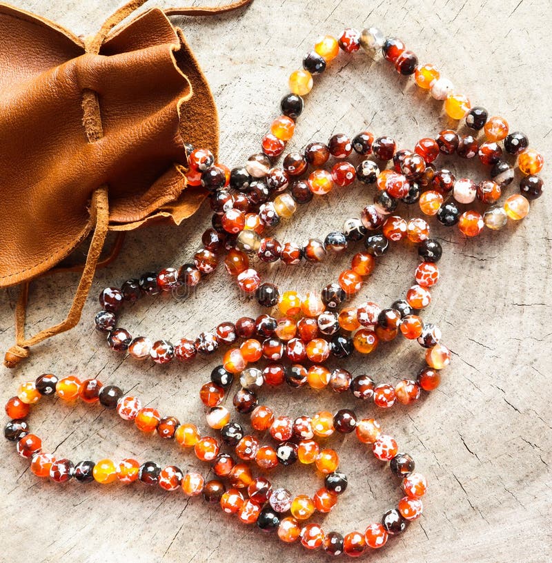 Sunny Beads of Amber Fireplace Faceted Agate with Leather Jewelry Pouch ...