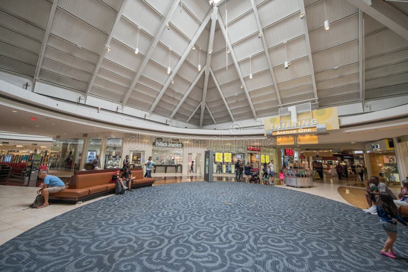 Sawgrass Mills Mall Sunrise Florida Scene Photo Editorial Photography -  Image of foodcourt, america: 153158122