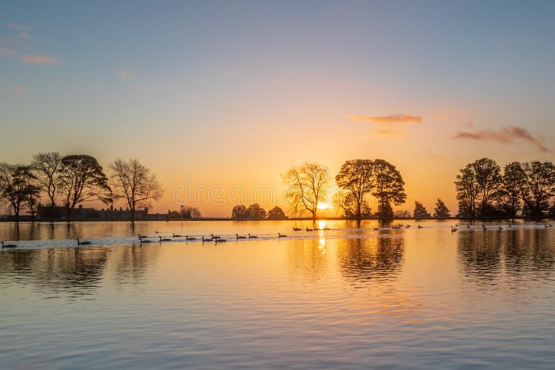 Sunrise Lake stockfoto Sunrise Lake stockfoto