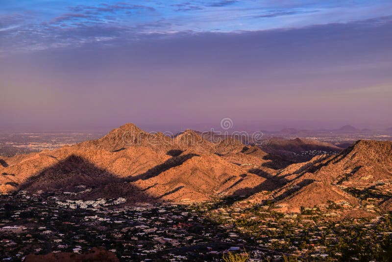 Sunrise in Phoenix, Arizona Stock Image - Image of butte, cactus: 110496845