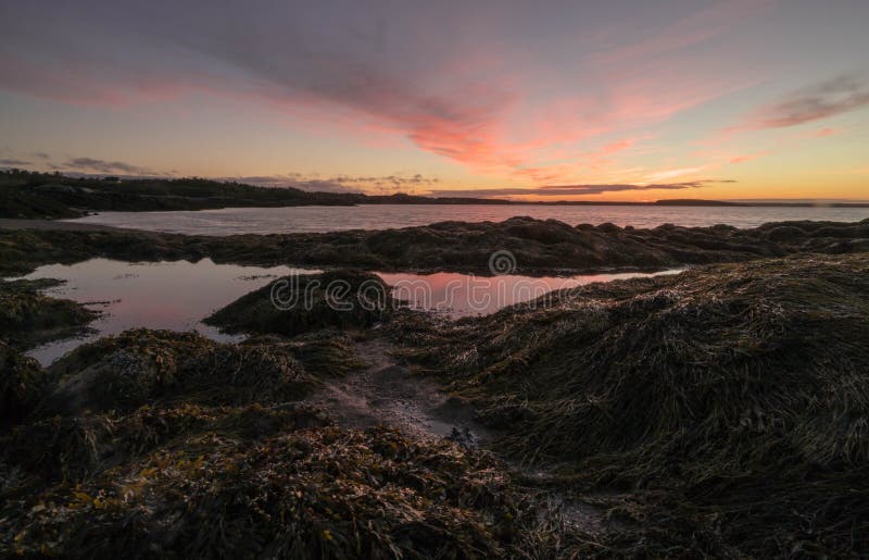 Sunrise over the Bay of Fundy and the ocean stock photography Sunrise over the Bay of Fundy and the ocean stock photography