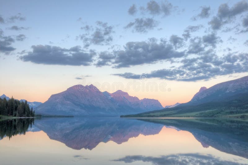 Sunrise Saint Mary Lake Reflection royalty free stock photography Sunrise Saint Mary Lake Reflection royalty free stock photography