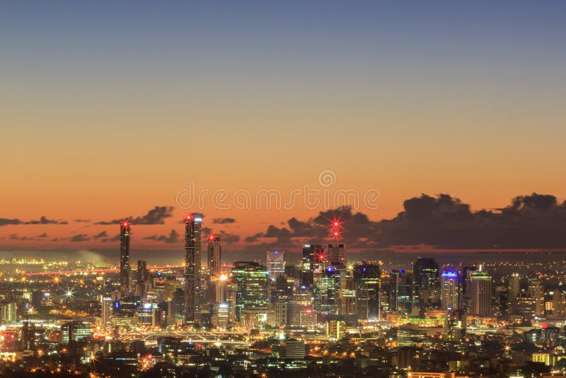 Sunrise View of the Brisbane City from Mount Coot-tha. Queensland Stock ...