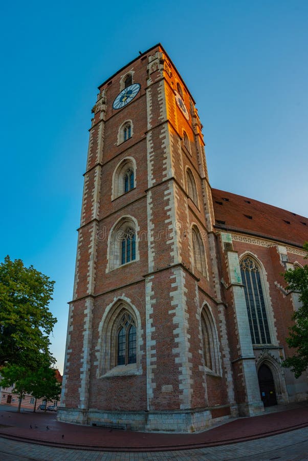 Sunrise view of Liebfrauenm?nster church in German town Ingolst