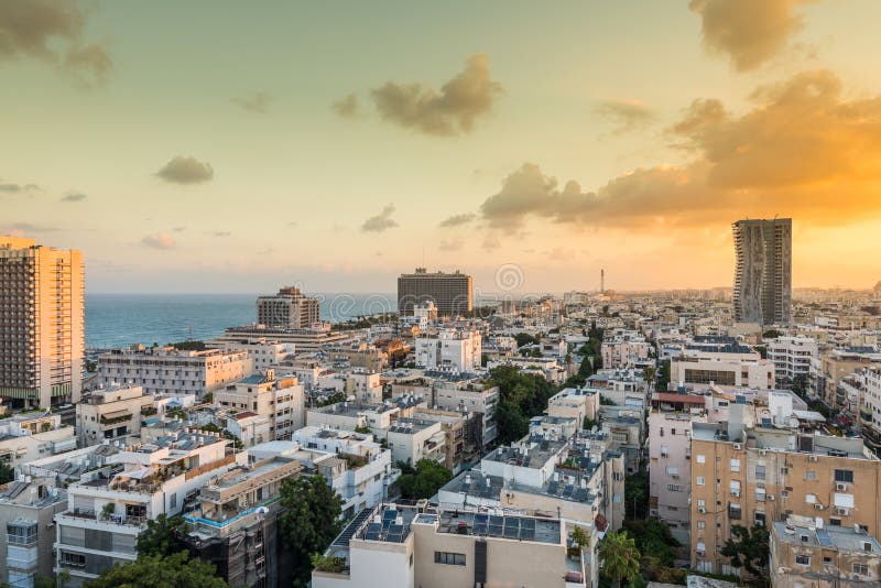 Isabelle solis in Tel Aviv-Yafo