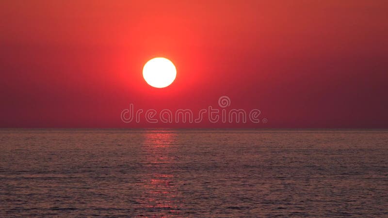 Sunset beach ocean sea timelapse time lapse sunrise sundown seashore waves en verano viajando de vacaciones