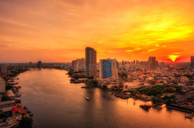 Sunset at city of Bangkok stock photo. Image of evening 182918470