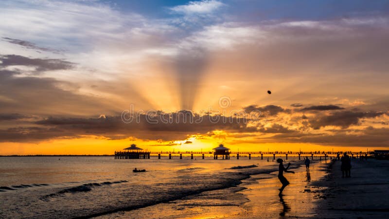 Sunset on Fort Myers Beach stock images Sunset on Fort Myers Beach stock images