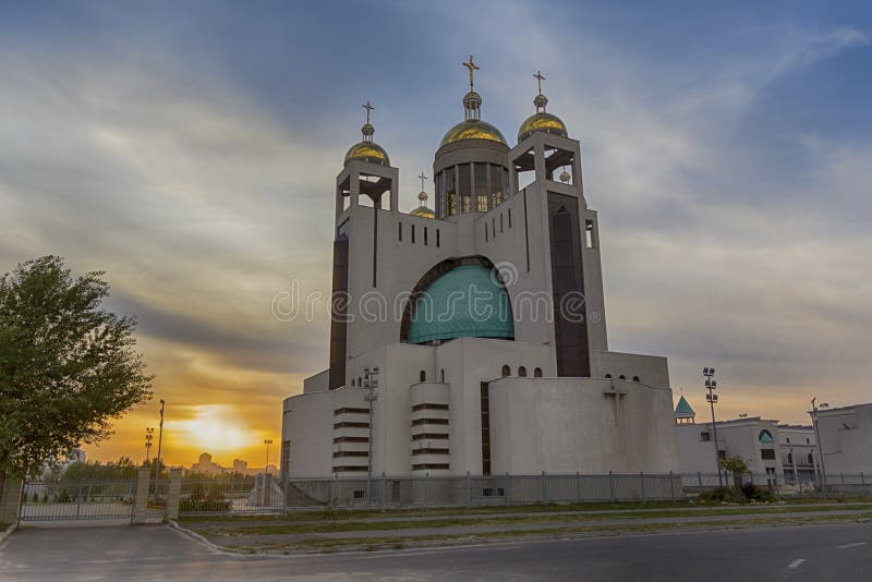 Sunset scene with the Patriarchal Cathedral of the Christ Resurrection. Kiev stock photography Sunset scene with the Patriarchal Cathedral of the Christ Resurrection. Kiev stock photography
