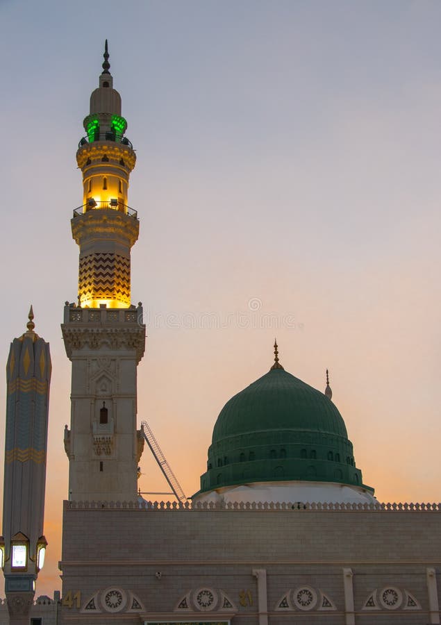 1 273 Masjid Nabawi Photos Free Royalty Free Stock Photos From Dreamstime