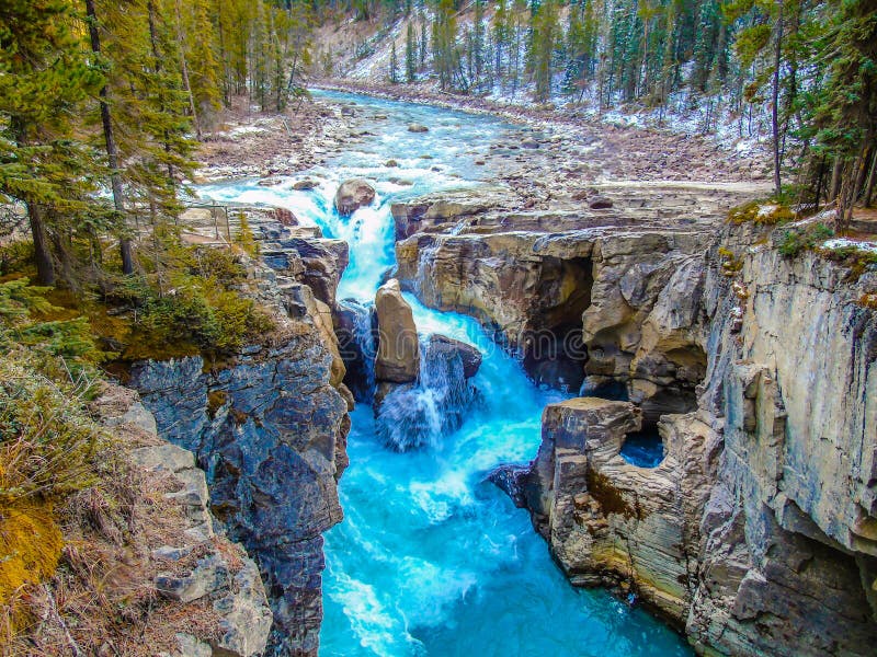 Sunwapta Falls Jasper National Park lizenzfreie stockfotos Sunwapta Falls Jasper National Park lizenzfreie stockfotos