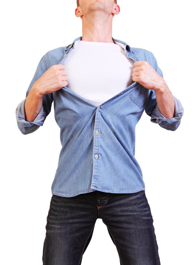 Super héroe. Hombre joven que rasga su camisa apagado aislada encendido imagen de archivo Super héroe. Hombre joven que rasga su camisa apagado aislada encendido imagen de archivo