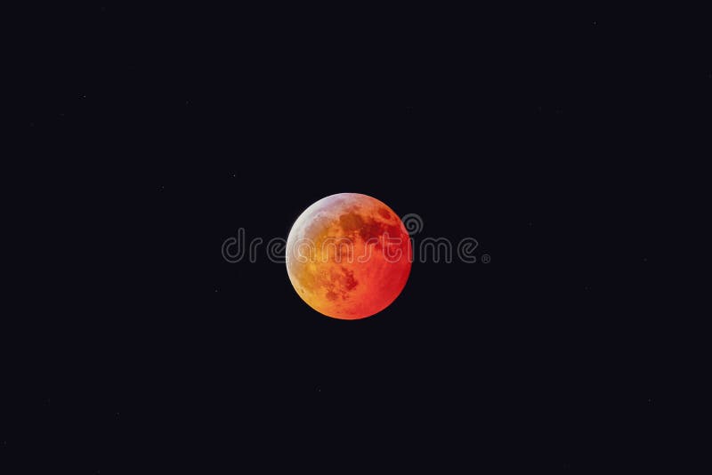 Superblut Wolf Moon January 21. 2019 stockbild Superblut Wolf Moon January 21. 2019 stockbild