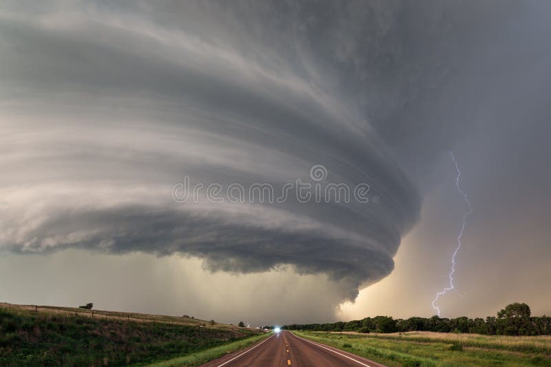 Supercell thunderstorm with dramatic storm clouds and lightning