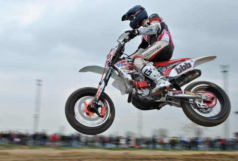 Supermoto Superjump 1 editorial stock photo. Image of races 33519398