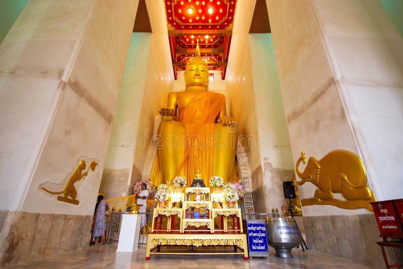 SUPHANBURI, THAILAND - OCTOBER 1, 2018: Big golden buddha statue at Wat Pa Lelai temple. Favorite landmark of Suphanburi province in Thailand. SUPHANBURI, THAILAND - OCTOBER 1, 2018: Big golden buddha statue at Wat Pa Lelai temple. Favorite landmark of Suphanburi province in Thailand