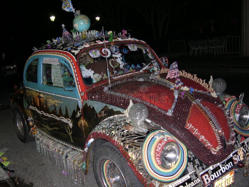 Suporte do carrinho de duna de Bourbon Street, Nova Orleães Louisiana foto de stock Suporte do carrinho de duna de Bourbon Street, Nova Orleães Louisiana foto de stock