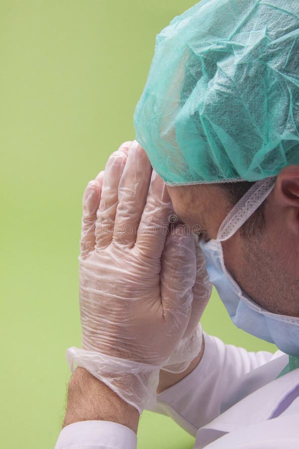 Surgery Doctor Praying