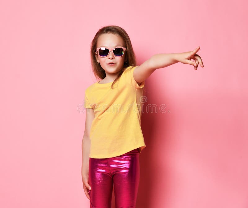 6,313 Pink Leggings Stock Photos - Free & Royalty-Free Stock Photos from  Dreamstime