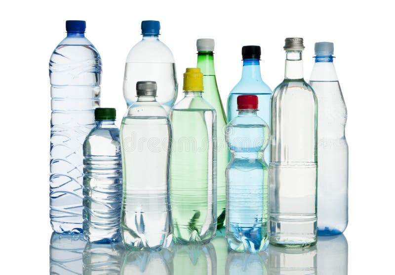 Surtido de botellas de agua minerales Surtido de botellas de agua minerales