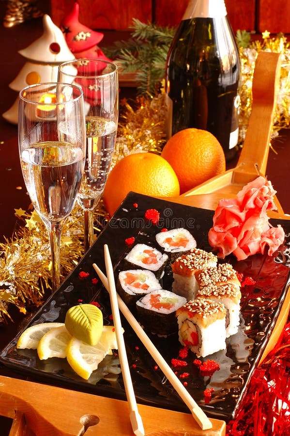 Sushi avec le champagne photos stock Sushi avec le champagne photos stock