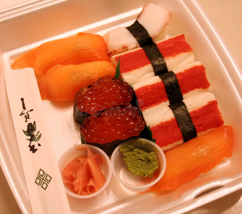 Sushi da portar via immagine stock libera da diritti Sushi da portar via immagine stock libera da diritti