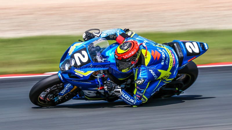 Suzuki GSXR-1000 by Suzuki Endurance Racing Team compete to FIM EWC