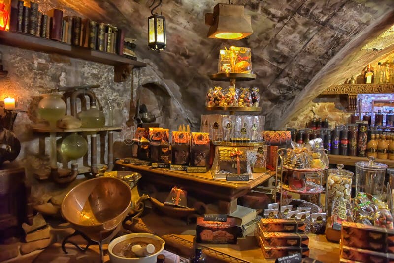 Interiör café Black Magic royaltyfri bild