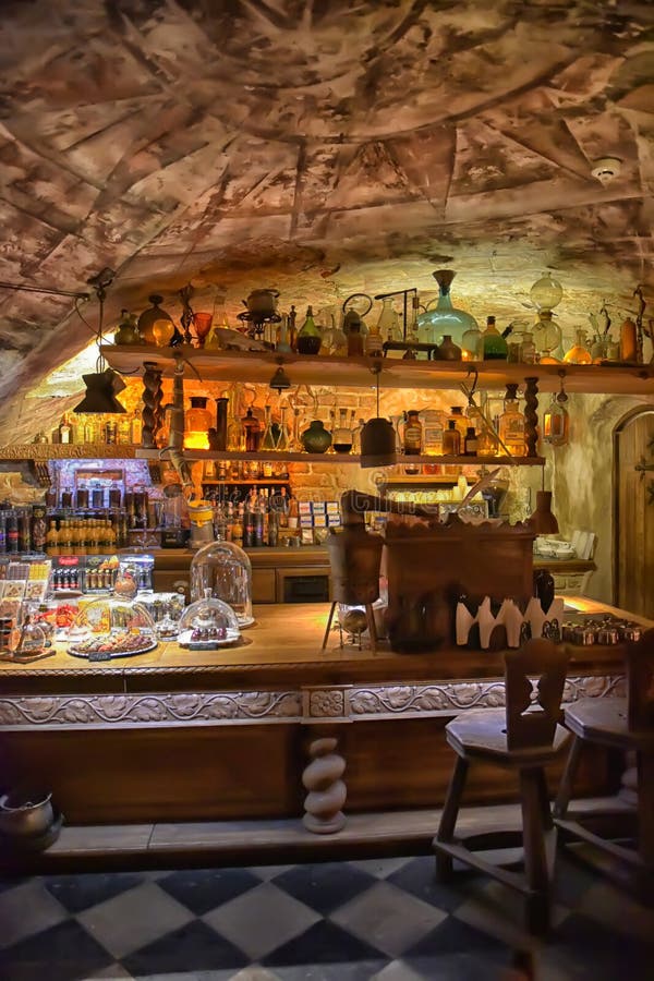 Interiör café Black Magic royaltyfri fotografi