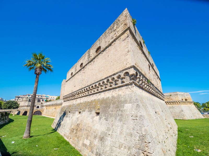 Swabian slott, gammal stad av Bari, Italien arkivfoto Swabian slott, gammal stad av Bari, Italien arkivfoto