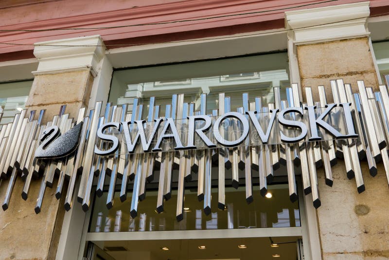 Centrum ondergoed onderwerp Swarovski Banner Stock Photos - Free & Royalty-Free Stock Photos from  Dreamstime