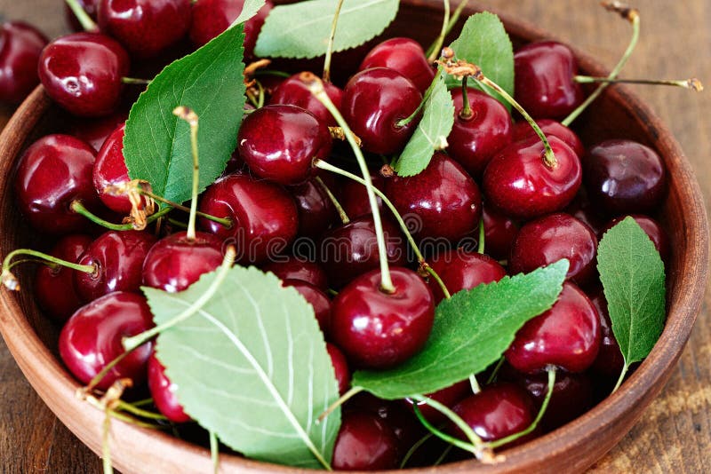 sweet cherries politics farm stands divides sweet cherries politics farm stands divides