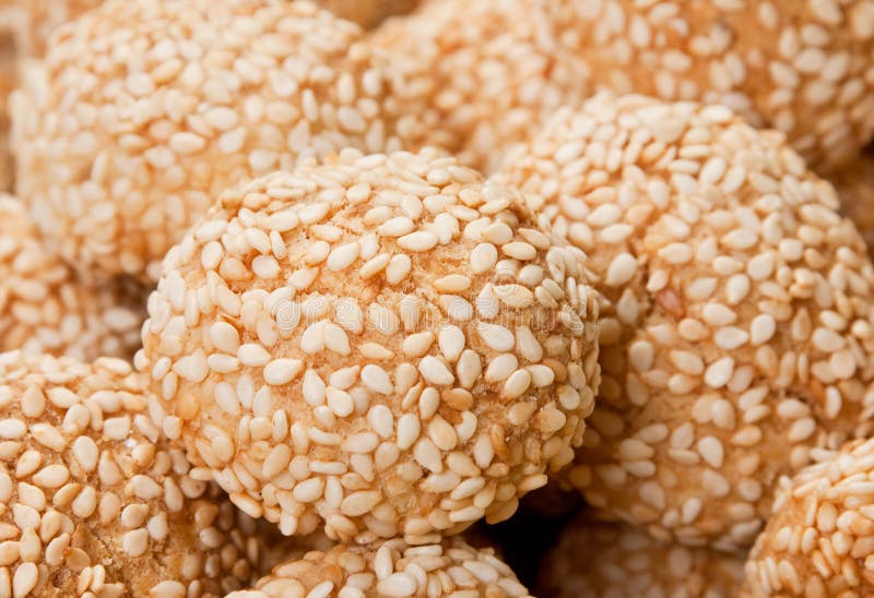 Sweet cookie with sesame