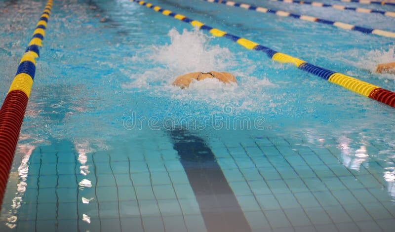 Swimming race