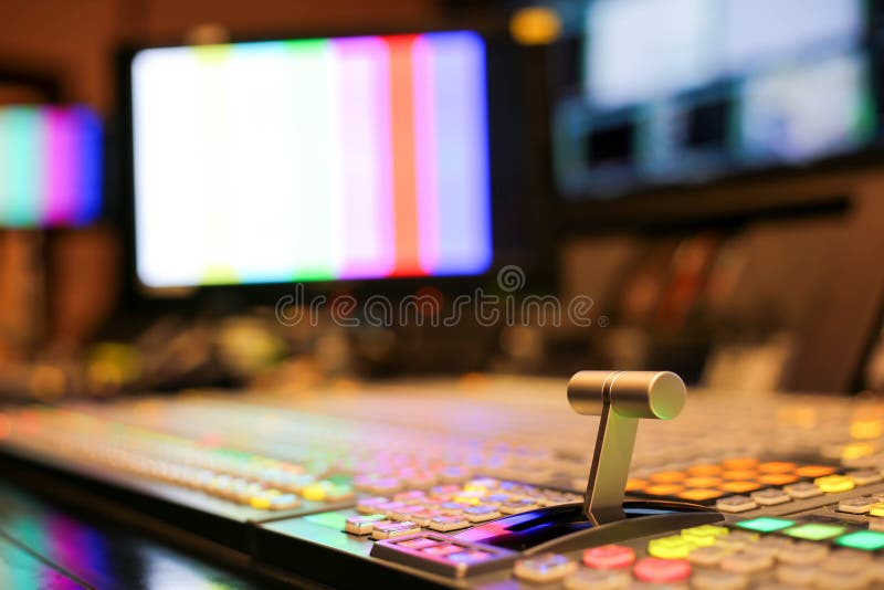 Switcher knopen in de post van studiotv, Audio en Videoproductio