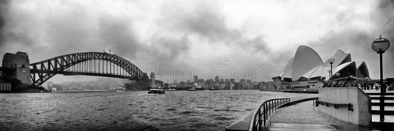 Sydney Harbour Bridge en het Operahuis stock foto Sydney Harbour Bridge en het Operahuis stock foto
