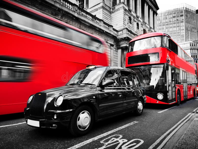 Symbole Londyn UK Czerwoni autobusy, czarna taxi taksówka czarny white obrazy stock Symbole Londyn UK Czerwoni autobusy, czarna taxi taksówka czarny white obrazy stock