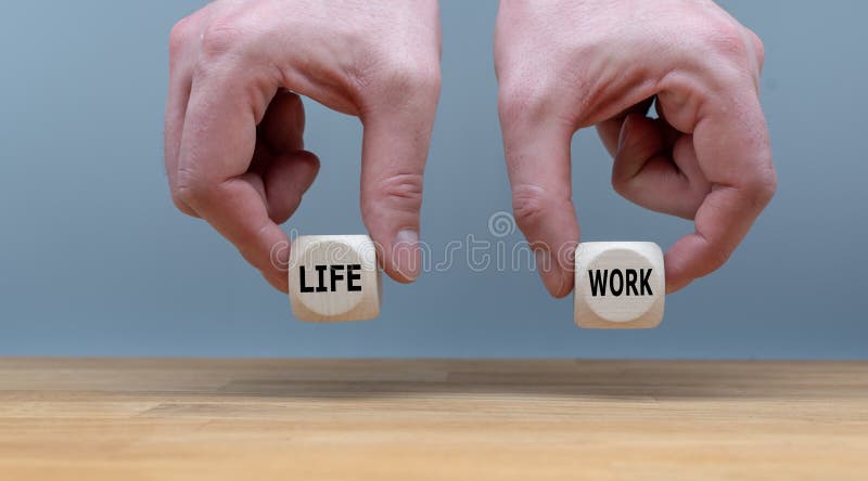 Symbole pour trouver le bon équilibre entre le travail et la vie images libres de droits Symbole pour trouver le bon équilibre entre le travail et la vie images libres de droits