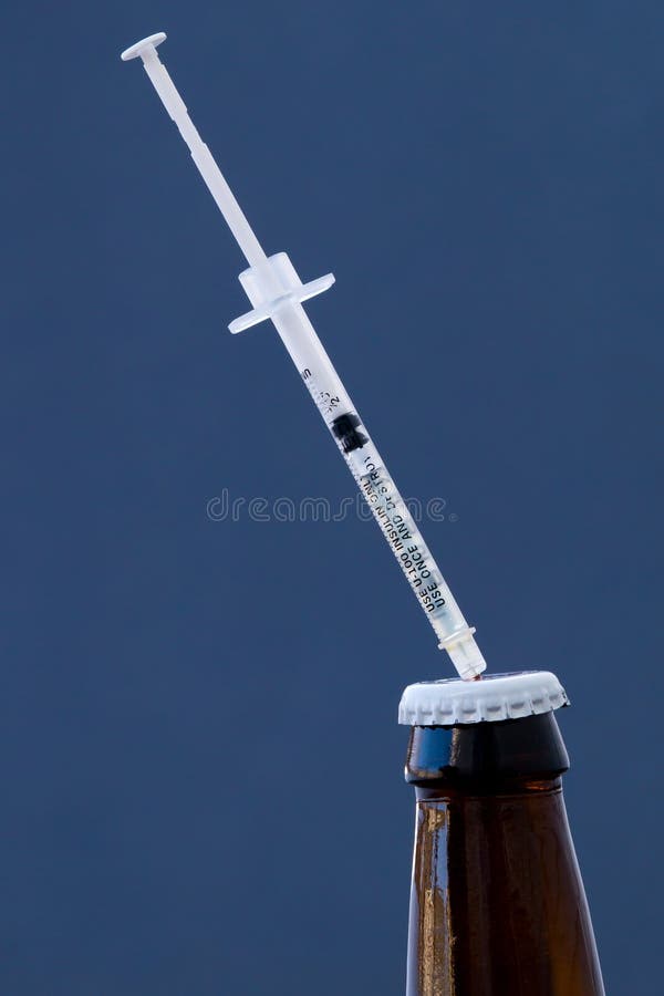 Beer Mug with Syringe Alcohol Shots, Colorful Ideas for Halloween