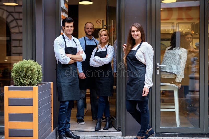 Szczęśliwa drużyna bufet obraz stock Szczęśliwa drużyna bufet obraz stock