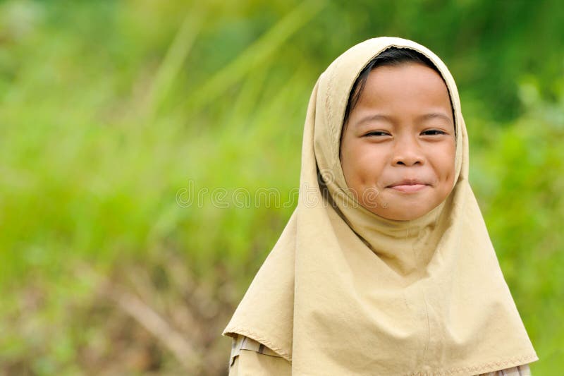 szczęśliwi dziewczyn muslim zdjęcia royalty free szczęśliwi dziewczyn muslim zdjęcia royalty free