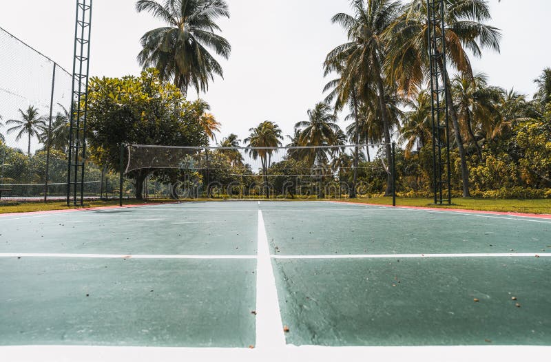 Szeroki kąta widok badminton sąd, Maldives obraz royalty free Szeroki kąta widok badminton sąd, Maldives obraz royalty free