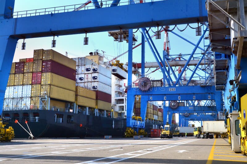 sändnings för lastfraktseaport fotografering för bildbyråer sändnings för lastfraktseaport fotografering för bildbyråer