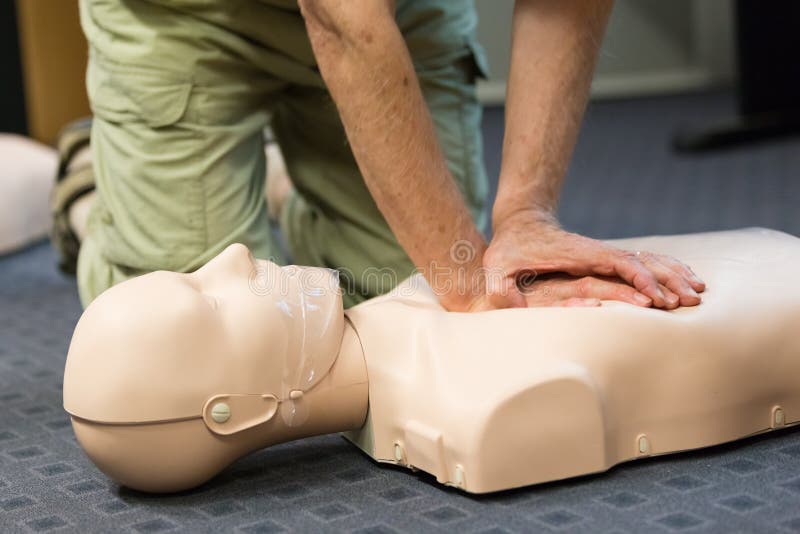Séminaire de CPR de premiers secours photo stock Séminaire de CPR de premiers secours photo stock