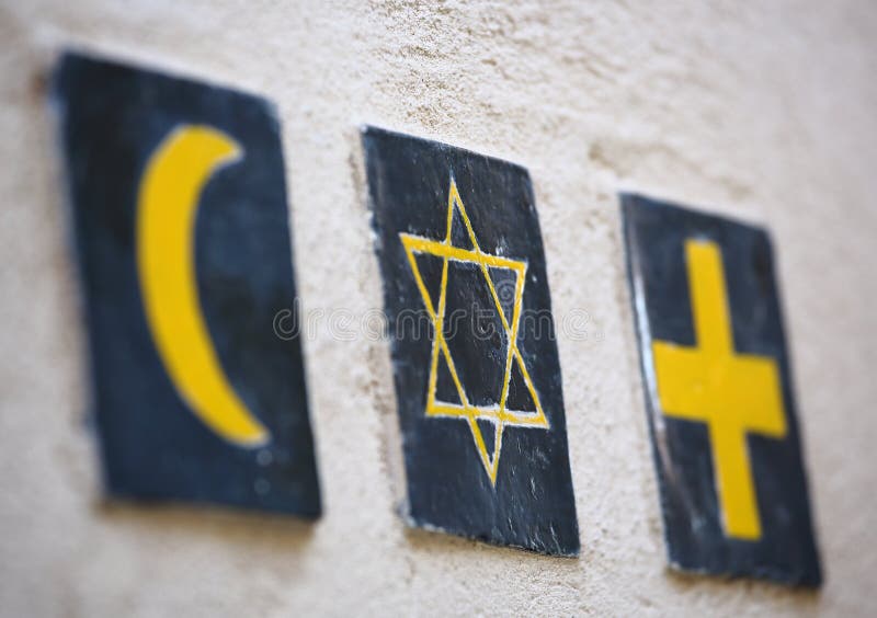 Símbolos religiosos: crescente islâmico, a estrela de David judaico, cruz cristã